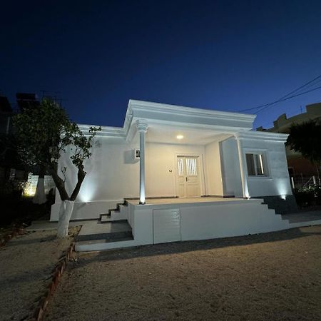 Vila Ademi 사밀 외부 사진