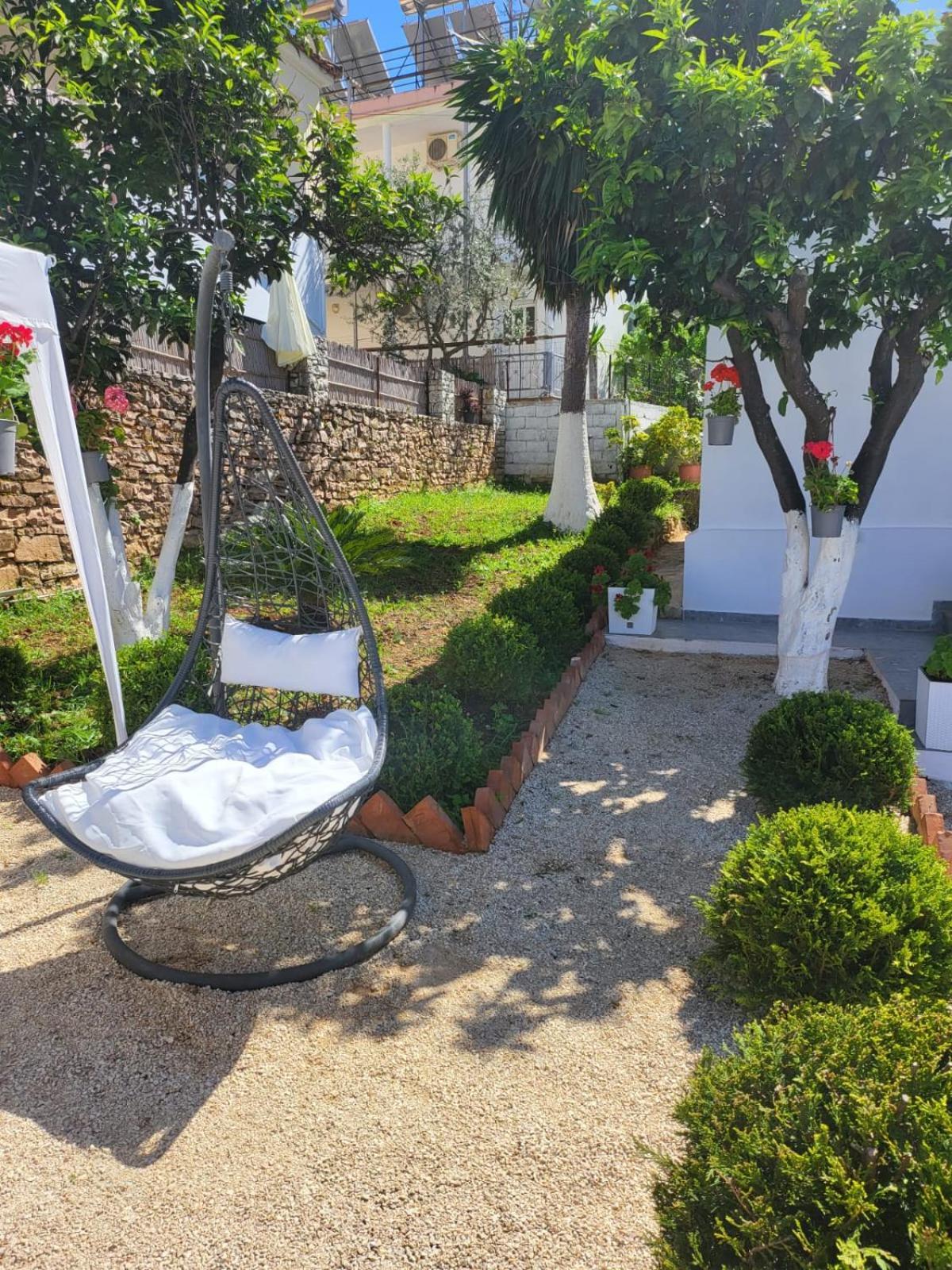 Vila Ademi 사밀 외부 사진